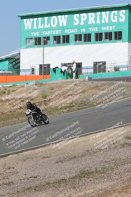 media/Apr-20-2025-AHRMA (Sun) [[393a79c373]]/Race/Group 2/Turn 4b/